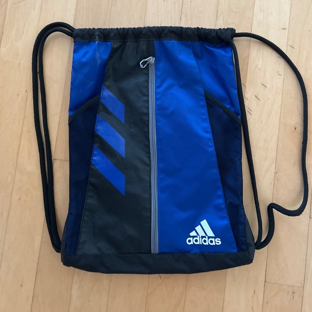 Adidas: sackpack NWOT